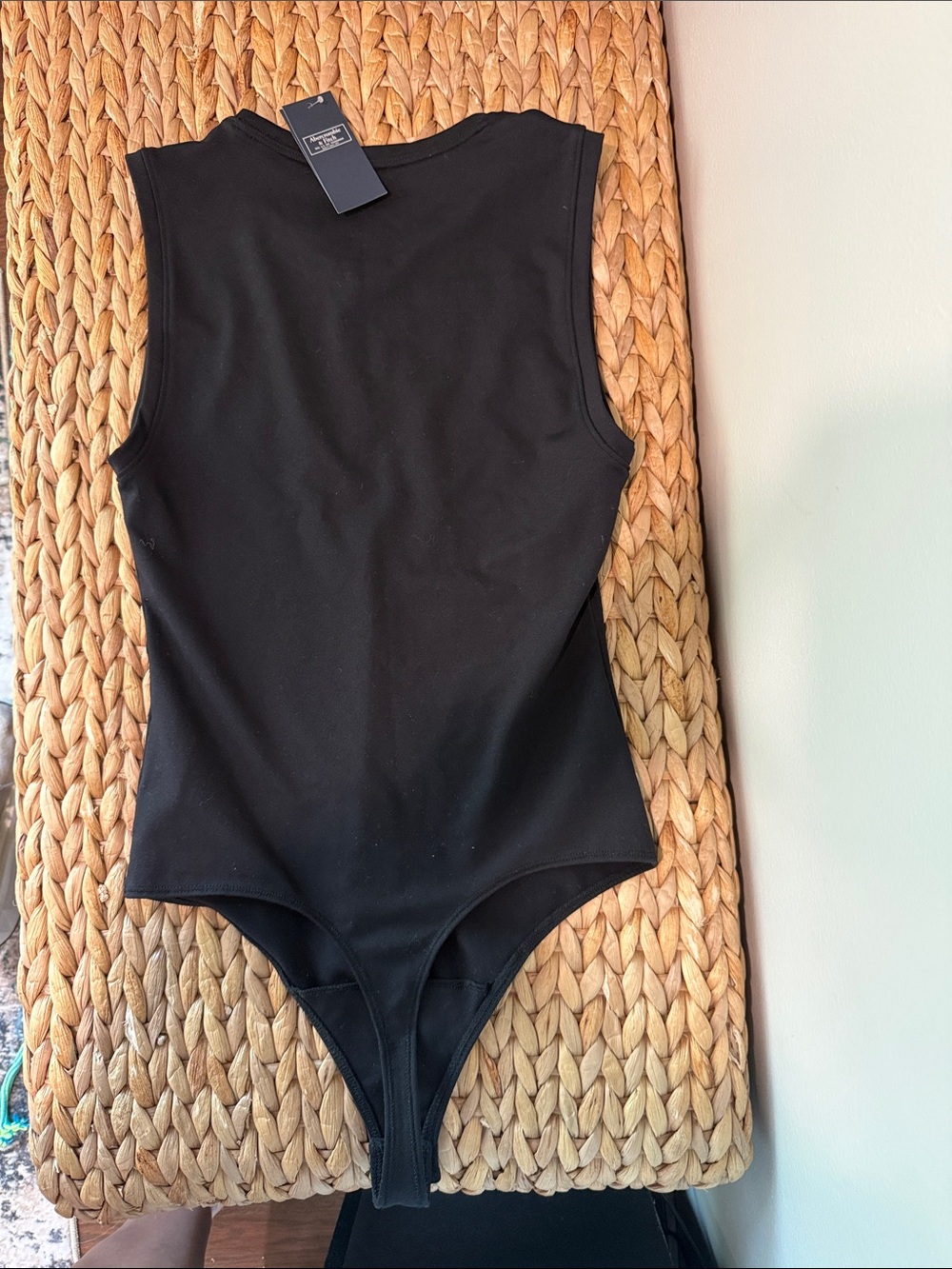 Abercrombie & Fitch Black Sleeveless Stretch Bodysuit - Picture 4 of 4